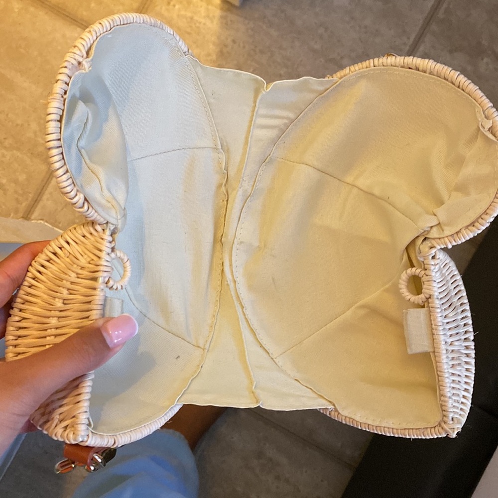 seashell purse - Picture 2 of 2